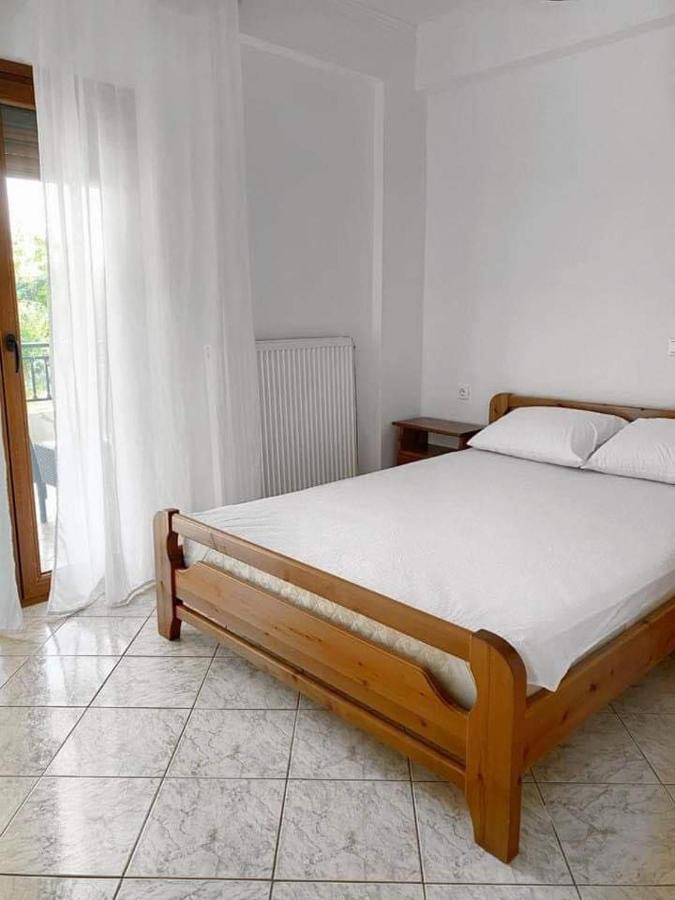 Chris Apartment Василики Экстерьер фото