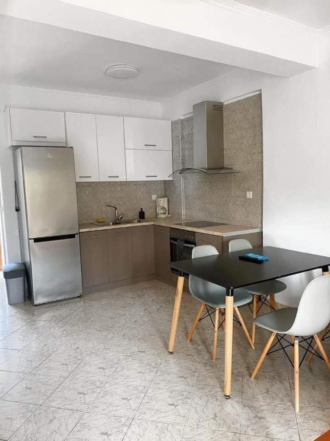 Chris Apartment Василики Экстерьер фото